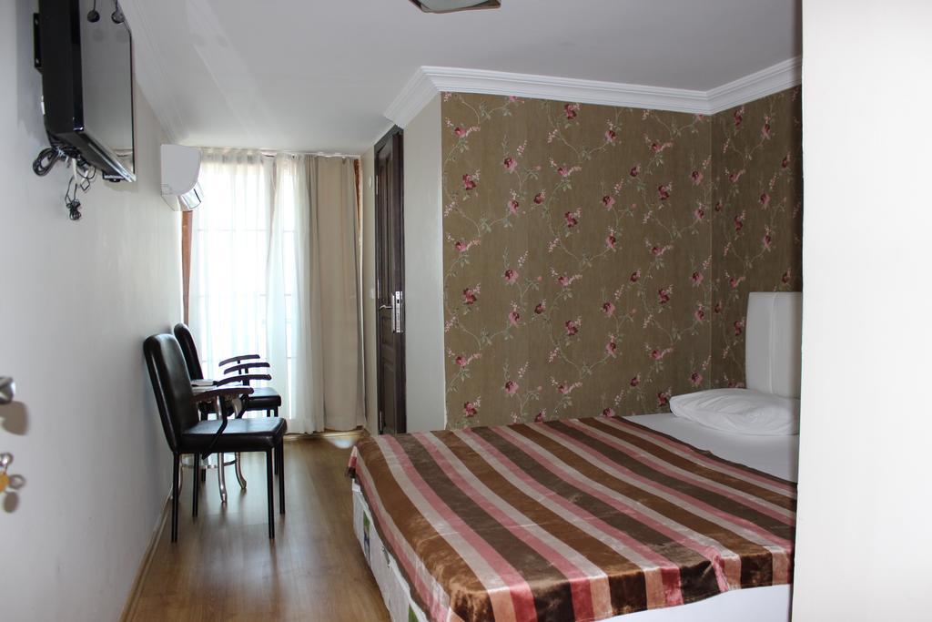 My Way Terrace Hotel อดาลาร์ ห้อง รูปภาพ